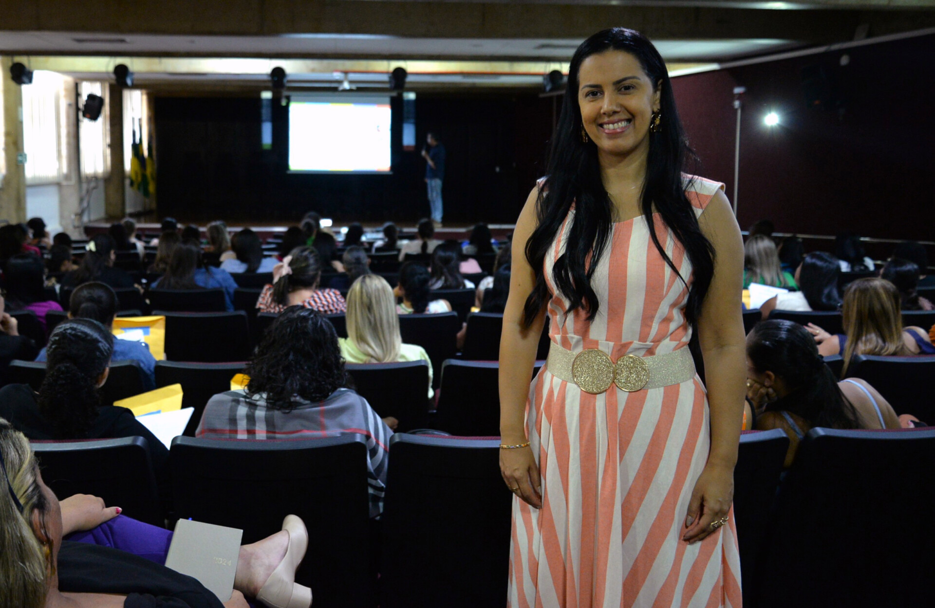 Diretora do Departamento de Inclusão Social, Lilian Alves