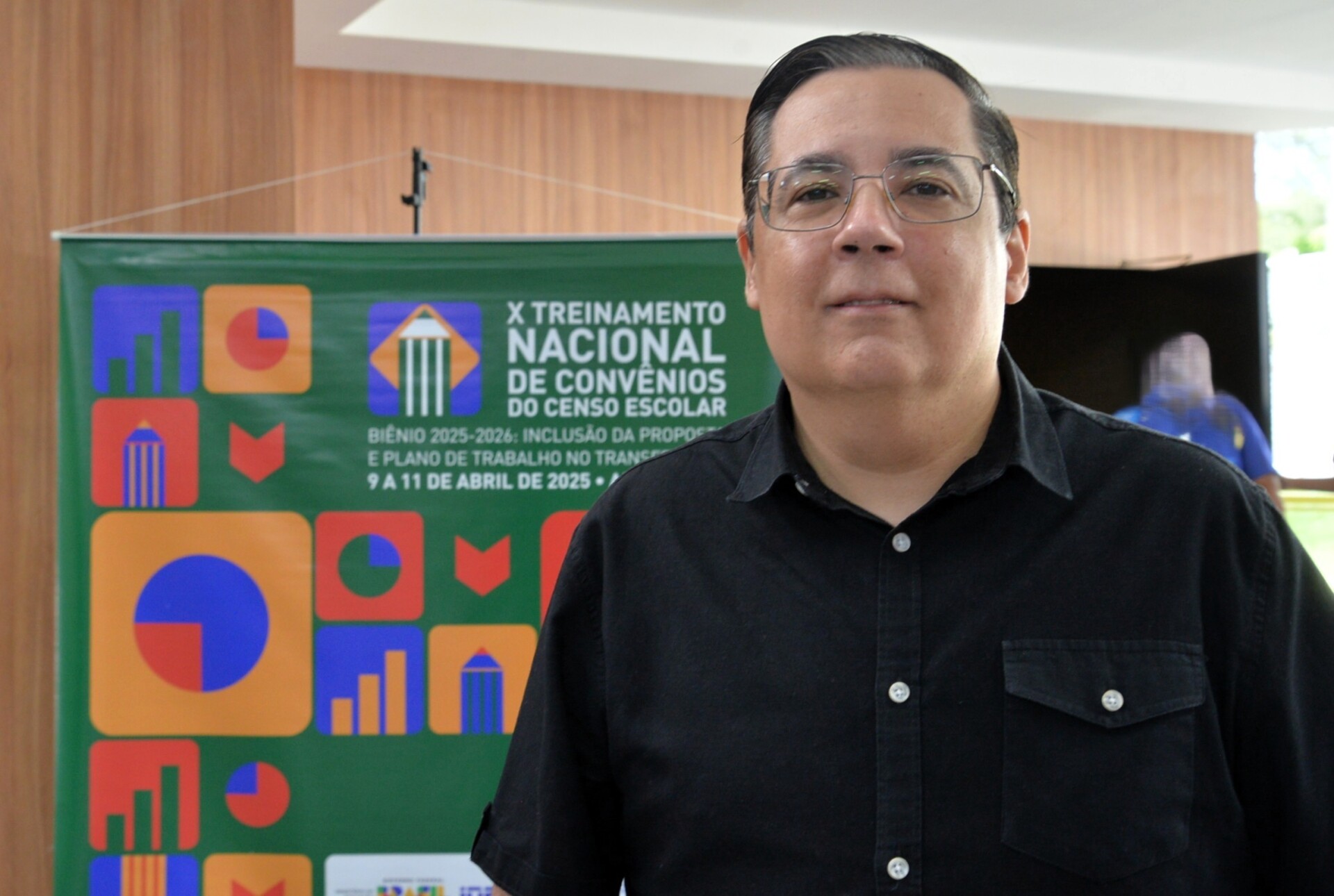 secretario Executivo, Marcel Resende