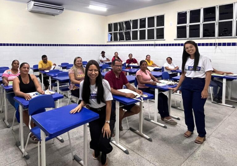 Matrículas da EJA e inscrições para cursos técnicos seguem abertas para segundo semestre em Sergipe