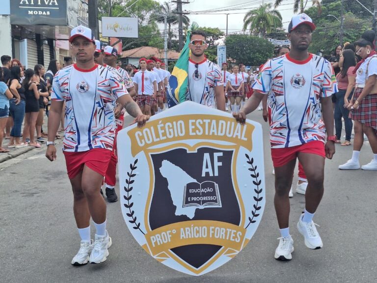 Música e cidadania marcam ensaio geral das bandas escolares no 18 do Forte