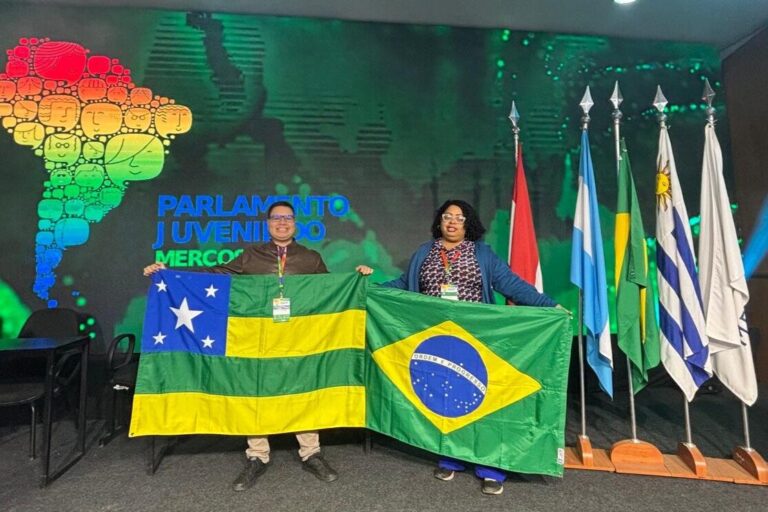 Aluno da rede pública estadual de ensino representa Sergipe no Parlamento Juvenil do Mercosul