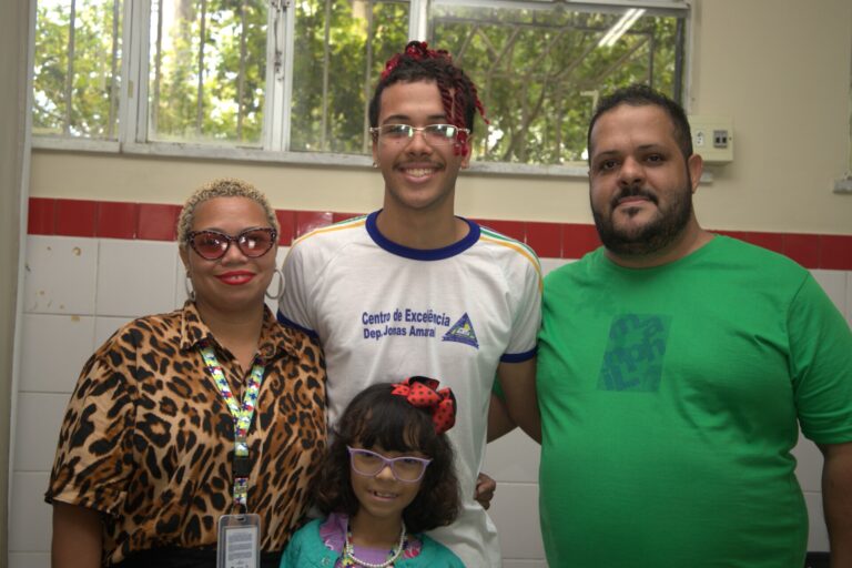 Rede de apoio da Seed garante tranquilidade a famílias de estudantes do Sergipe no Mundo
