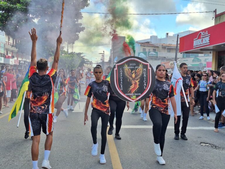 Bandas escolares encantam em Ensaio Geral para o desfile de 7 de setembro
