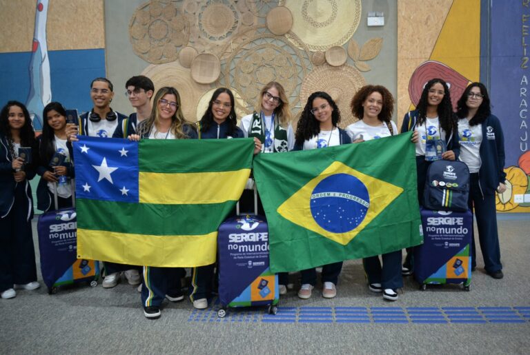 Alunos de escolas estaduais se preparam para embarcar na segunda turma do programa ‘Sergipe no Mundo’