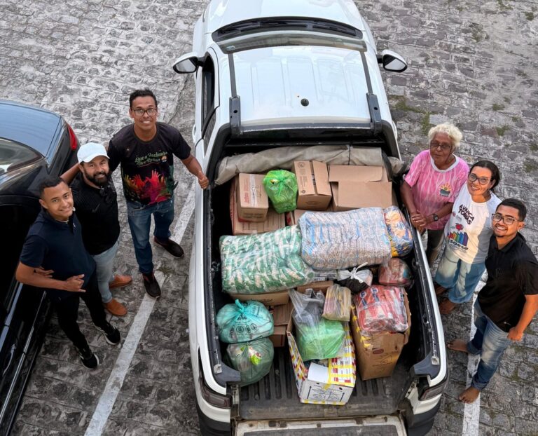 Gincana do Colégio Estadual Tobias Barreto arrecada meia tonelada de alimentos para instituições sociais