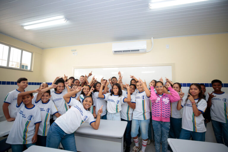 Governo de Sergipe fortalece educação na Grande Aracaju com inclusão social e infraestrutura de qualidade