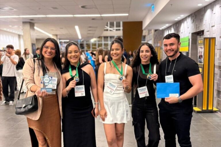 Escolas estaduais representam Sergipe e são destaque na maior feira científica da América Latina