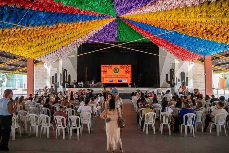 Secretaria de Estado da Educação realiza I Seminário Educação e Equidade: Caminhos para uma Educação Antirracista