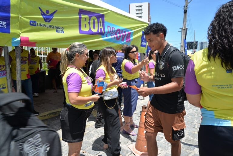 Acolhimento e transporte marcam o primeiro dia do Enem 2025 para estudantes da rede pública estadual de ensino de Sergipe