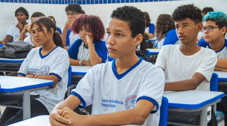 Governo de Sergipe divulga portaria com normas do Calendário Escolar 2026