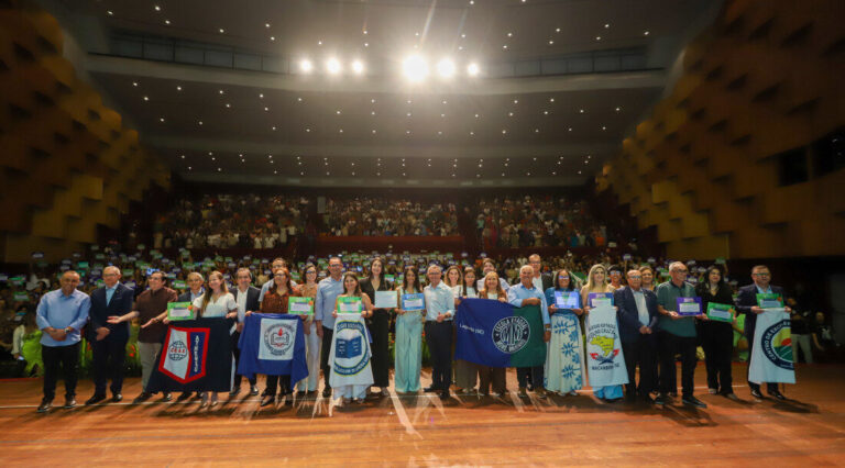 Secretaria de Estado da Educação publica resultado dos recursos do Programa Educação Nota 10