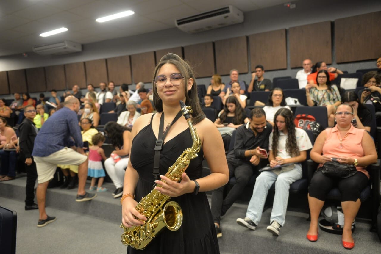 Evelyn Raíssa Ronjay Santos