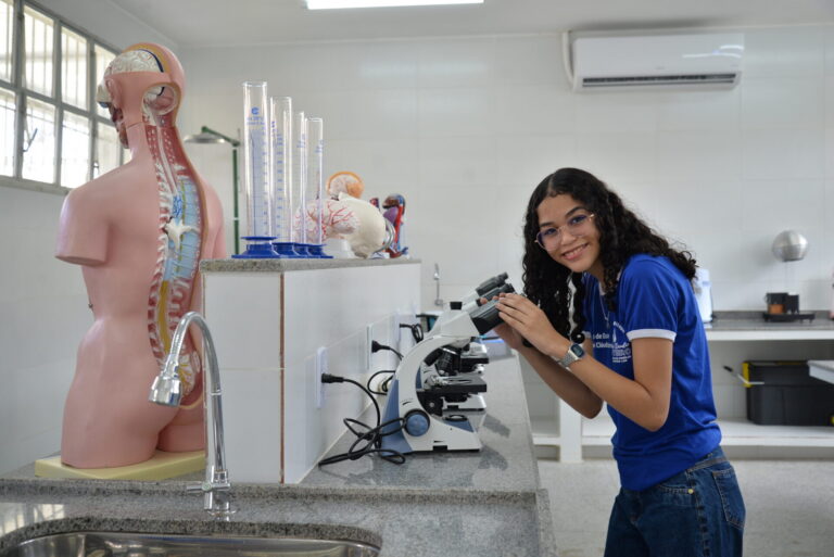 Investimentos do Governo de Sergipe geram aumento expressivo do número de matrículas na Educação Profissional e Tecnológica