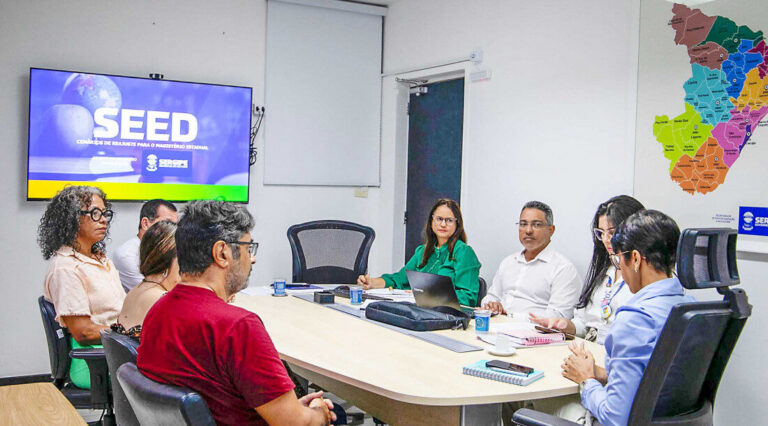 Secretaria de Estado da Educação apresenta propostas de avanço do magistério para Associação Docente das Redes Públicas