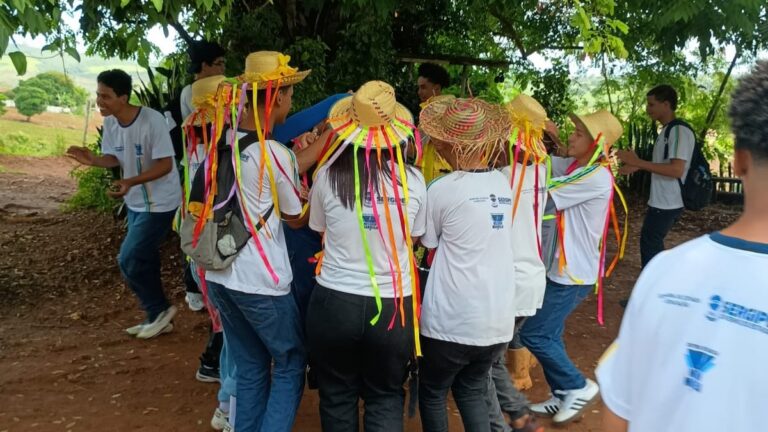 Projeto escolar do Centro de Excelência Nelson Mandela aproxima estudantes de comunidades tradicionais sergipanas
