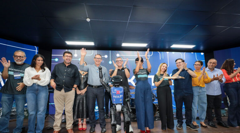 Governo de Sergipe premia estudantes na maior feira tecnológica da rede estadual