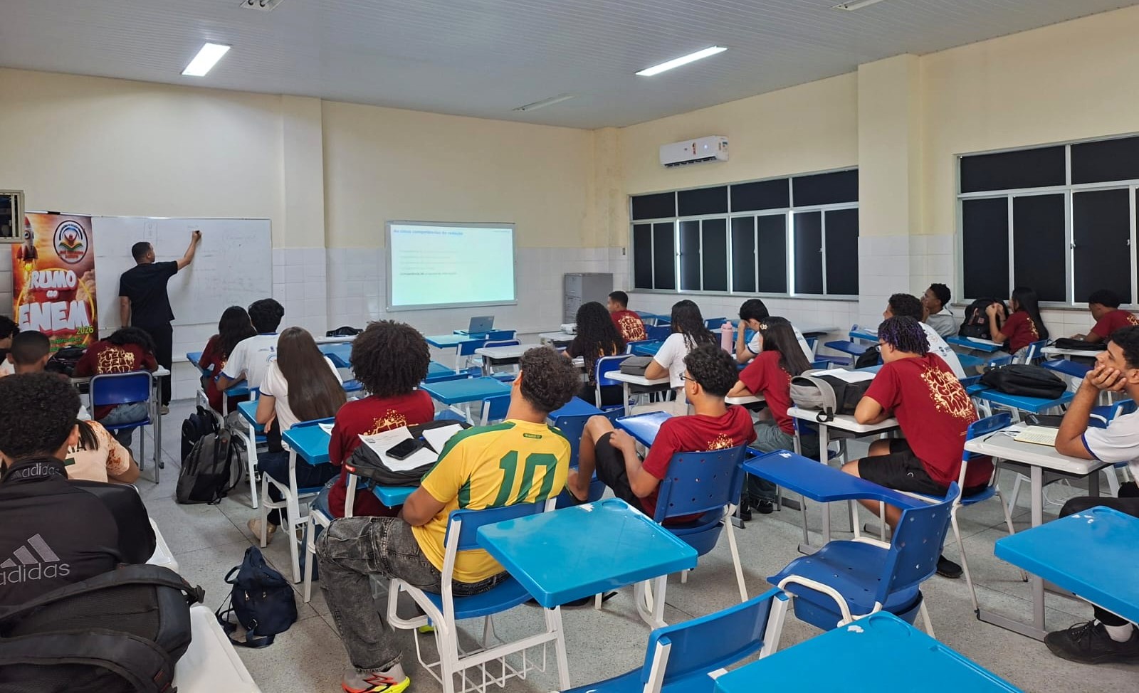 Aulões com professores convidados dentro do projeto Start